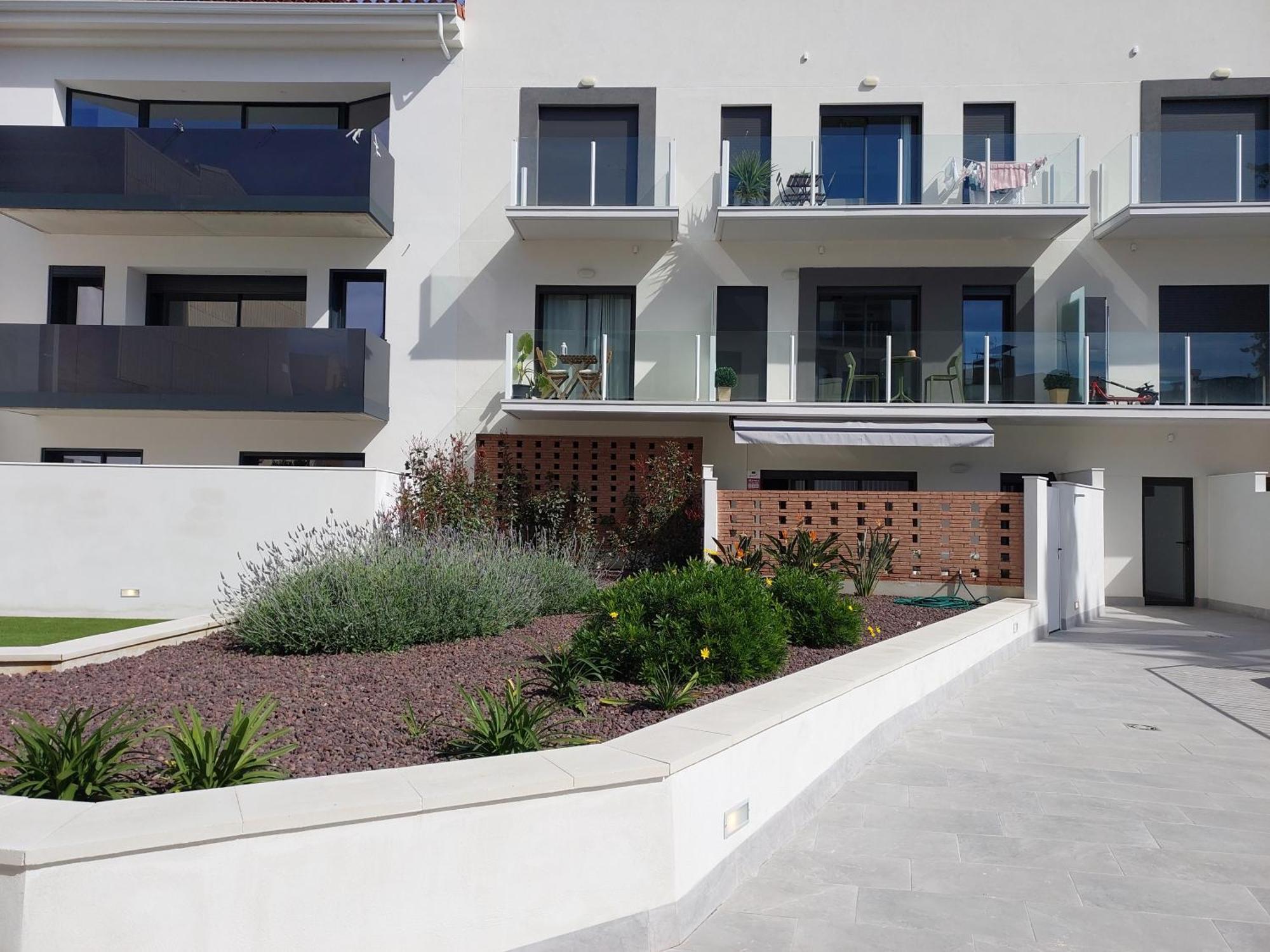 New Beside Sitges With Pool Beside Beach Vilanova i la Geltru Ngoại thất bức ảnh